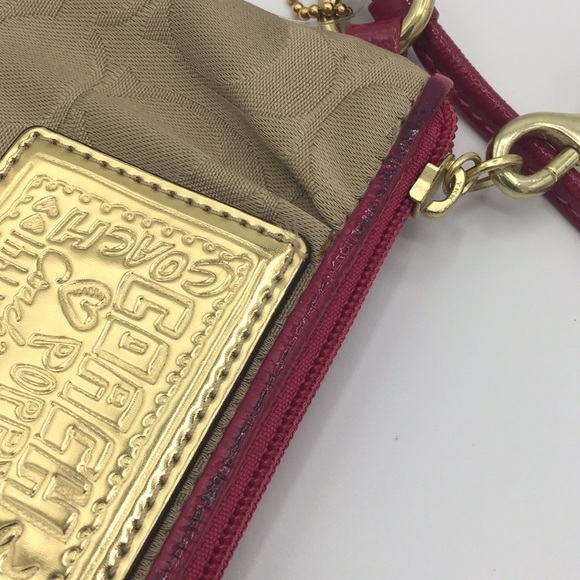 COACH Signature Tan Patent Leather Pink Wristlet - Picture 6 of 10